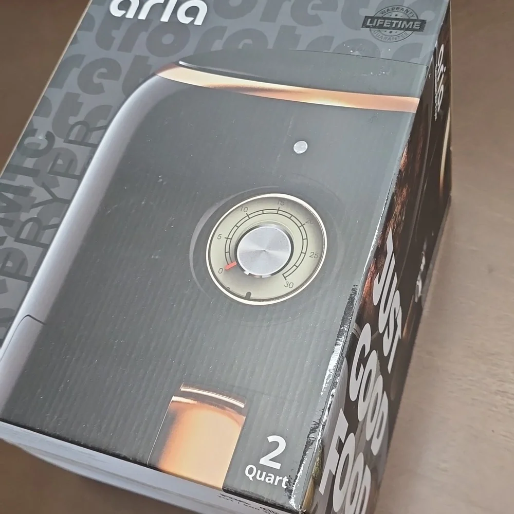 ARIA AIRFRYER Black and Gold Ceramic Air Fryer 2‎ Quart Unopened NEW in BOX